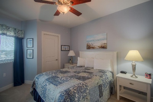 Sea Breeze 504 Deluxe - Two Bedroom Apartment image 6